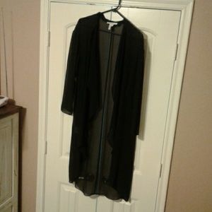 Beautiful sheer, long, lightweight duster